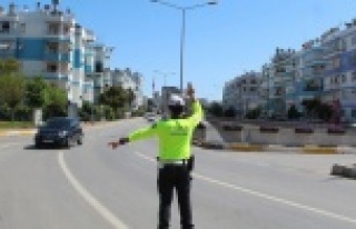 İşte Antalya'da yasağı ihlal edenlere kesilen...