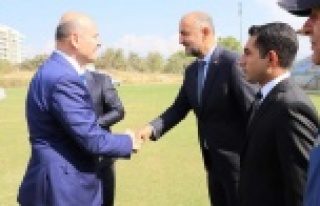 Kiriş: İstifaya Kandildekiler, İdlibtekiler seviniyor