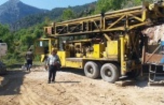 Muhtar Günay'dan Böcek'e içme suyu teşekkürü