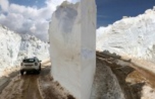 Validen Söbüçimenden kar tüneli paylaşımı!