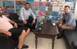 Ak Gençlik'ten esnaf ziyareti