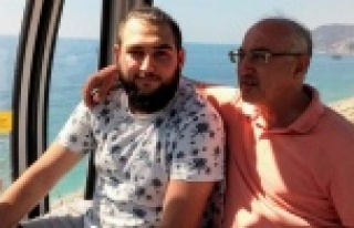 Alanya'da genç Mustafa lösemiyle savaşırken...