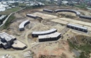 Alanya Toptancı Hali'nde hummalı çalışma