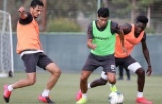 Alanyaspor hazırlıklarını sürdürdü