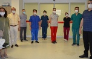 Başhekim bayramda sağlık çalışanlarını yalnız...