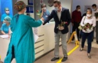 Başkan Türkdoğan hemşireleri unutmadı