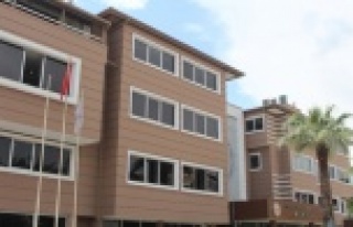 Hizmet binasına bomba ihbarı