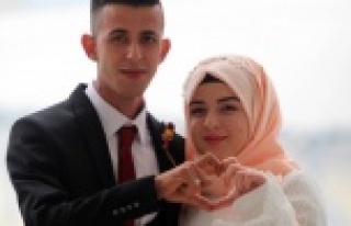 Korona Virüs yasağına takılan 19 yaşındaki gelin...