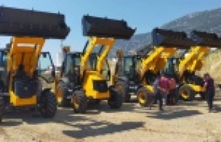 Alanya ASAT'ın kepçeleri yenilendi