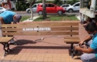 Alanya Belediyesi'nden sosyal mesafeli bank