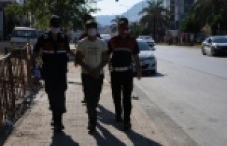 Alanya'da çanta hırsızı yakalandı