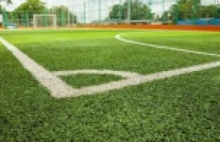 Alanya'da halı saha yasağı kalktı