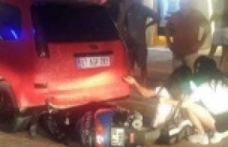 Alanya'da motosiklet kazası! Kadın sürücü...