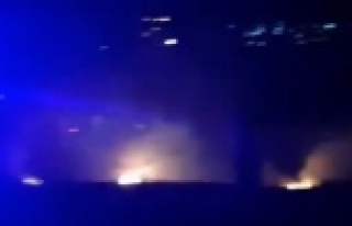 Alanya'da uygulamadan kaçan araç trafoya çarptı:...