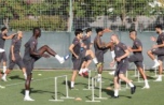 Alanyaspor'da Başakşehir hazırlıkları hız...