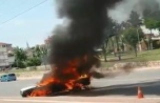 Alev topuna dönen araçtan kaçmak için yarıştılar