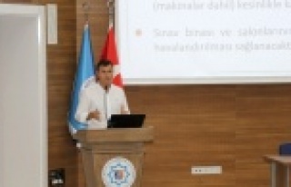 ALKÜ'de YKS bilgilendirme toplantısı