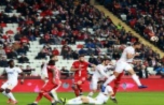 Antalya derbisinde 12. randevu