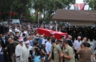 Antalya şehidini dualarla uğurladı