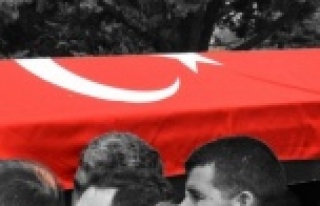 Bir şehidimiz iki yaralı askerimiz var