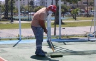 Büyükşehir açık spor alanlarını yeniledi