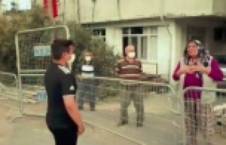 Terhis olan gencin karantinadaki babaannesine ziyareti...