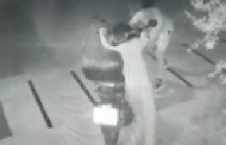 Acemi hırsızın güldüren halleri kamerada