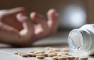 Alanya’da sinir krizi geçiren kadın canına kıymak...