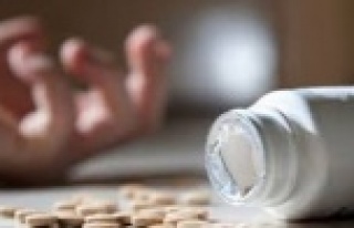 Alanya’da sinir krizi geçiren kadın, canına kıymak...