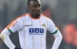 Alanyasporlu yıldız isimden kötü haber