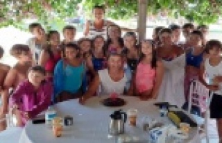 Antrenöre doğum günü sürprizi!