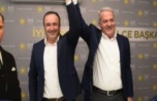 İkisi de partisi için oy kullanmaya bile gelmediler