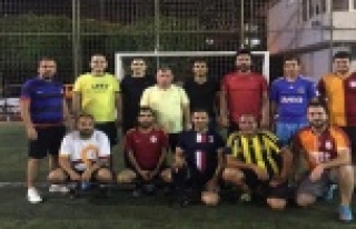 Karadağ yeşil sahaya indi