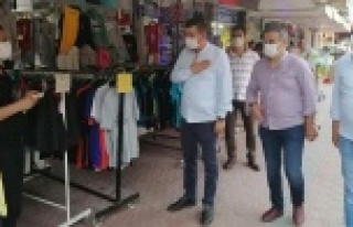 MHP Alanya esnafını yalnız bırakmıyor