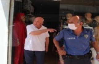 Yaşlı adam gaspçının elinden sopayla kurtuldu