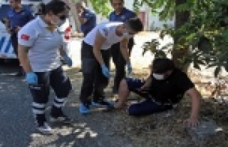 Yolda yürüyen adama kabusu yaşattılar