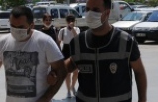 Alanya'da 13 yıl hapis cezası olan şüpheli...