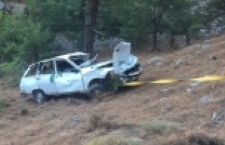 Alanya'da aracıyla uçuruma yuvarlanan sürücü...