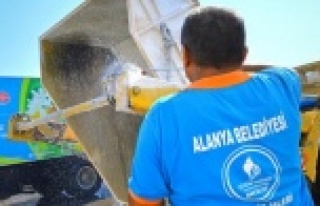 Alanya'da  bayramda ne kadar çöp çıktı