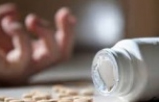 Alanya'da bunalıma giren kadın intihara kalkıştı