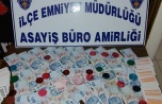 Alanya'da polisten kıraathaneye kumar baskını