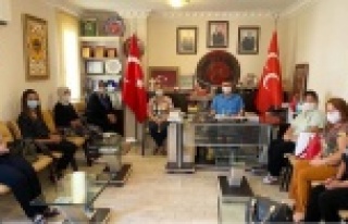 Alanya MHP'de sosyal mesafeli toplantı