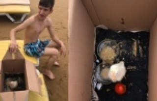 Alanya'ya tatile civcivleriyle geldi