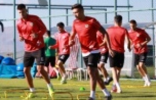 Alanyaspor'un Erzurum kampı sürüyor