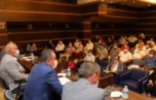 Böcek, Alanyalı Hal ve Ulaşım esnafıyla buluştu