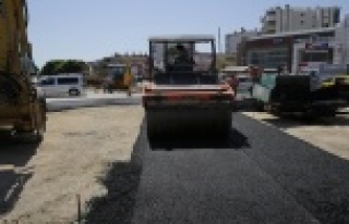 Büyükşehir Belediyesi kavşakları genişletiyor