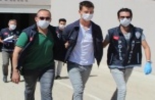 Cezayirli emlakçıyı öldürdüğü iddia edilen...