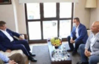 Davutoğlu ve Böcek'ten Şahin'e ziyaret