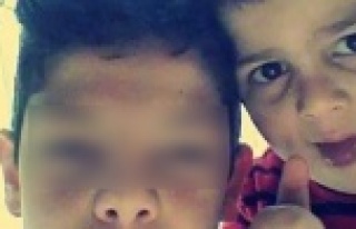 Komşuda korkunç olay! 8 yaşındaki kardeşini öldürdü