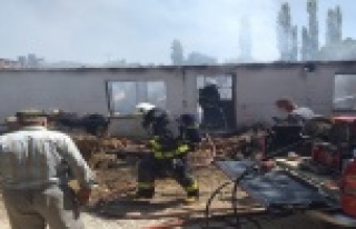 Korkutan ev yangını!